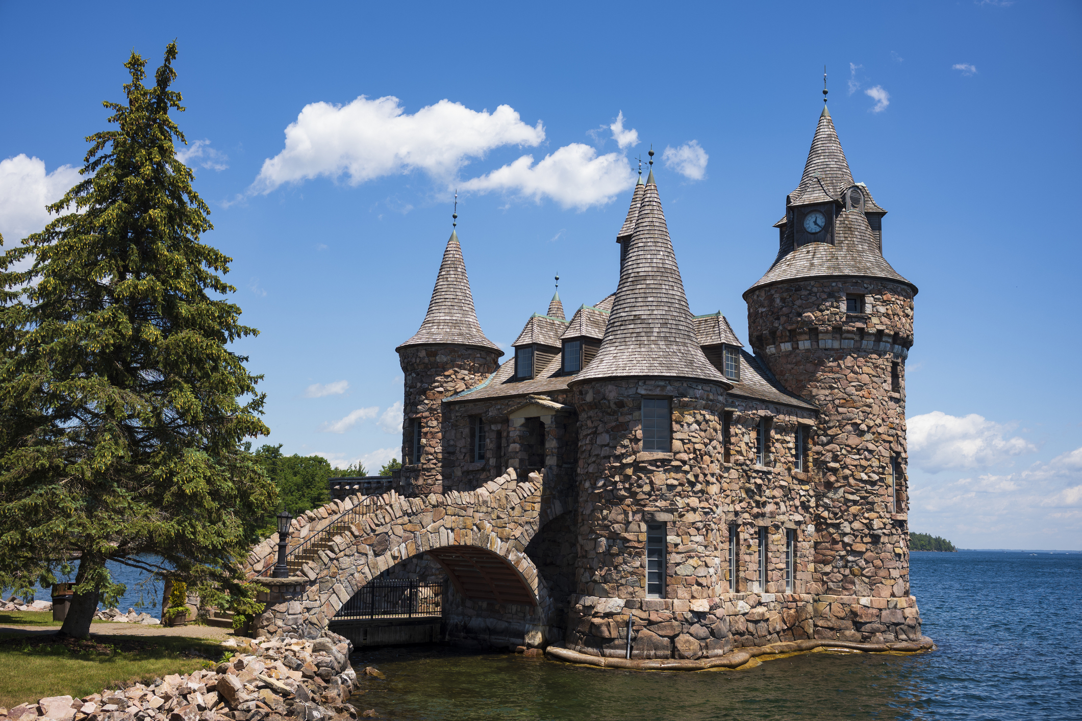 Venčanje na dvorcu: Otkrijte raskošne lokacije širom sveta