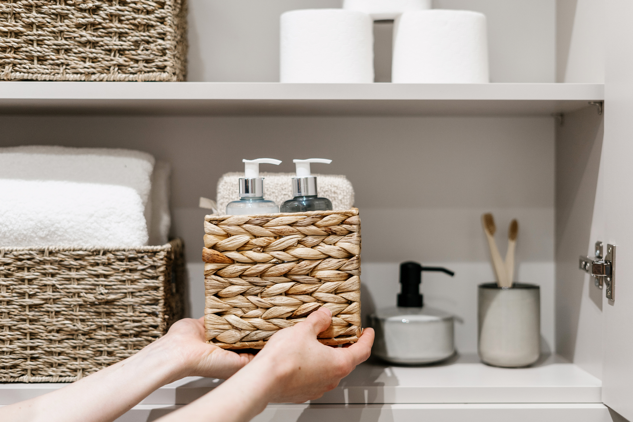 Kupatilska galanterija: Stil i praktičnost u vašem kupatilu