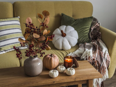 Boje jeseni: Kako transformisati dnevnu sobu u jesenju oazu