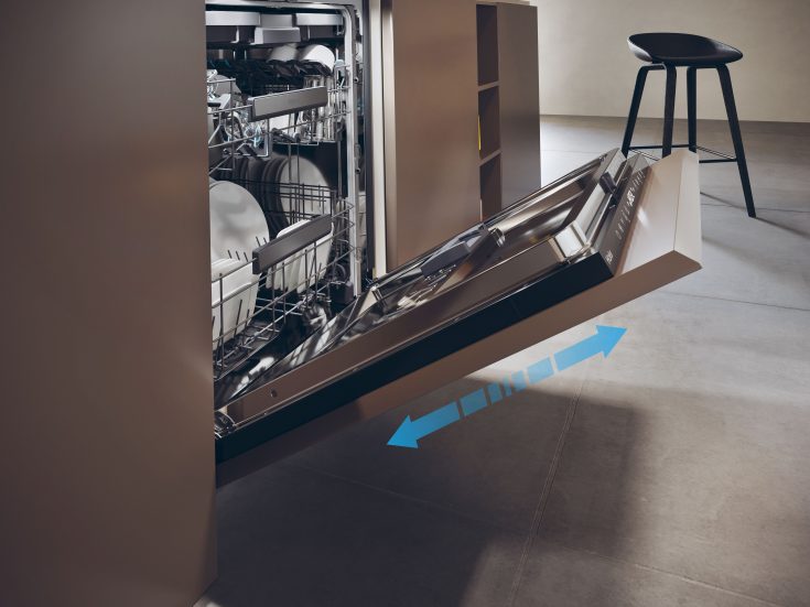 ZA UGRADNJU „POD KONAC“: HAIER SUDOMAŠINA SA KLIZNIM ŠARKAMA