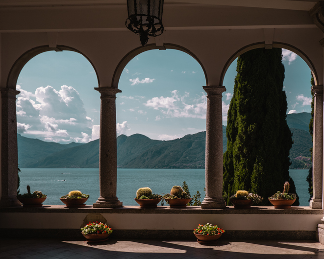 Veličanstvena vila na jezeru Komo