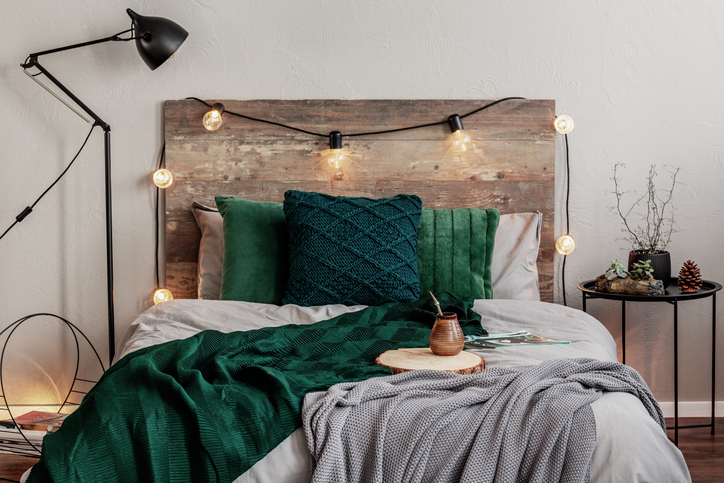Rustičan izgled spavaće sobe: Kako ga postići?
