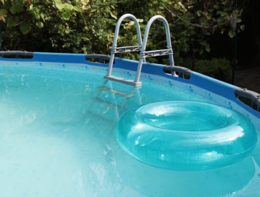 Montažni bazeni: Jednostavna instalacija i pristupačna cena za letnju sezonu