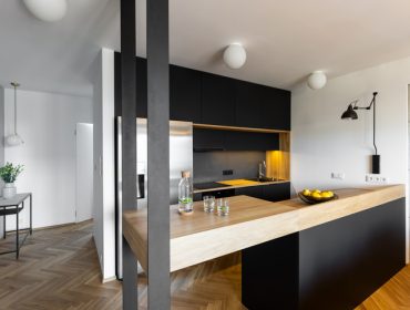 Stan od 44 m² preuređen u topao, harmoničan i funkcionalan prostor